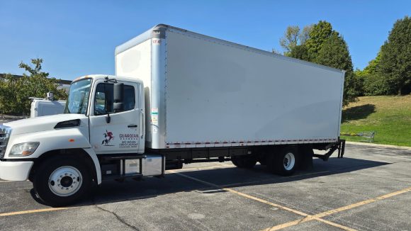 BOX TRUCK FOR SALE