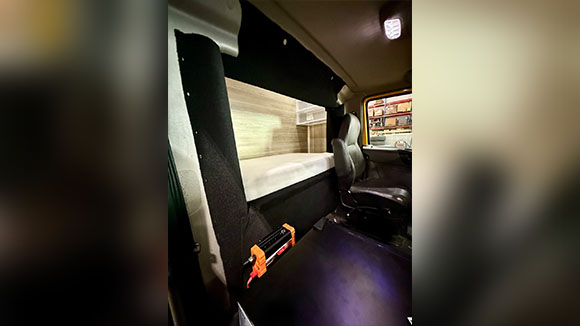 UGRADNJA SLIPERA - SLEEPER INSTAL