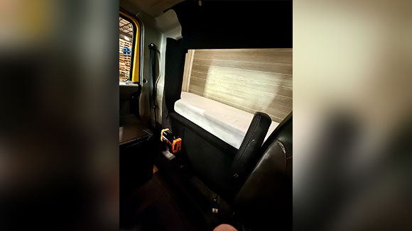 UGRADNJA SLIPERA - SLEEPER INSTAL