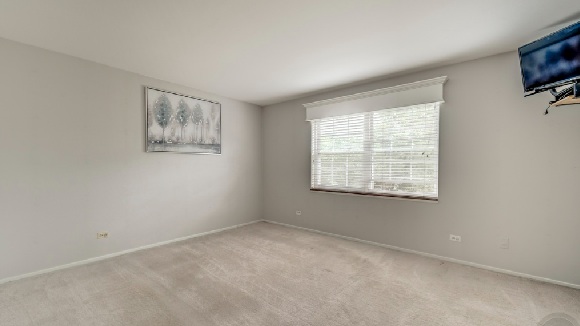 APARTMENT FOR RENT - LA GRANGE HIGHLANDS