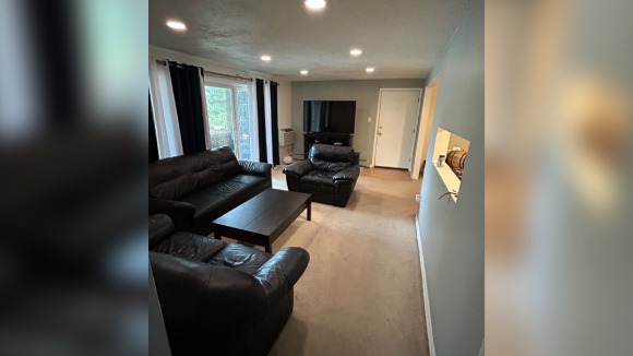 POTREBAN CIMER U NAMESTENOM DVOSOBNOM STANU