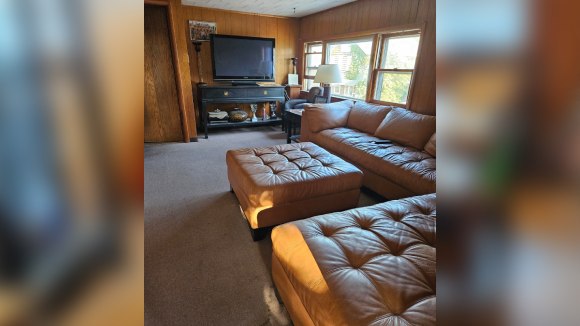 IZDAJEM SOBU U LYONS-U