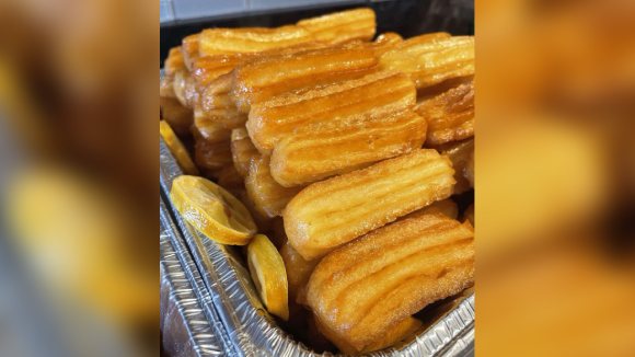 POMOC PRI SPREMANJU SVIH VRSTA PECIVA, DOMACIH JELA, KOLACA I OSTALIH DOMACIH SPECIJALITETA