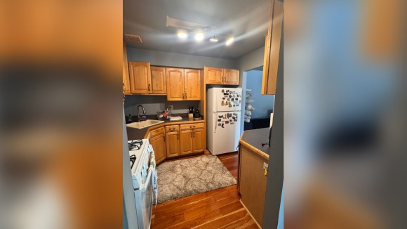 2 BEDROOM/1BATHROOM APARTMENT FOR RENT - WILLOWBROOK