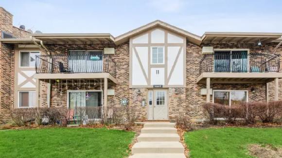 IZDAJEM DVOSOBAN STAN U WILLOWBROOK-U