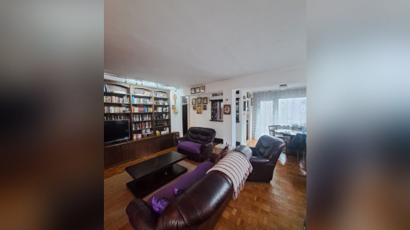 NA PRODAJU STAN U BEOGRADU, SRB