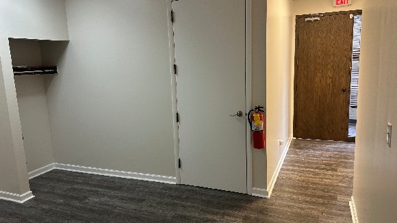 TWO PROFESSIONAL OFFICE SPACES AVAILABLE FOR RENT IN COUNTRYSIDE, IL