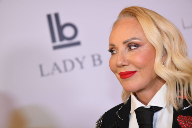 Lepa Brena progovorila o neostvarenim željama, pa priznala zbog čega plače