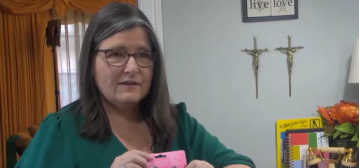 Otišla u bolnicu zbog glavobolje, sada se ne seća poslednjih 30 godina života (VIDEO)
