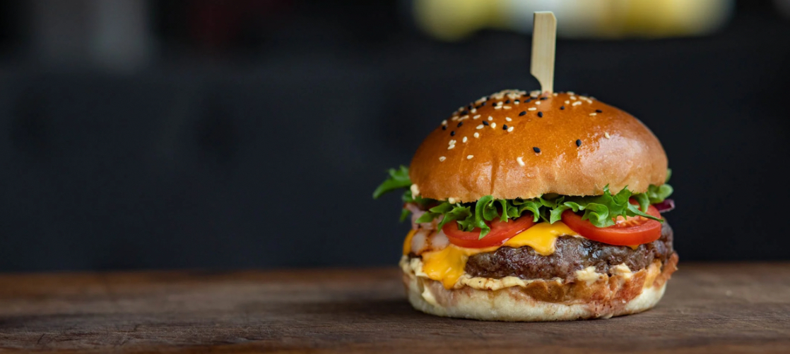 Treći najveći lanac brze hrane je svim rivalima "trn u oku", pa i&nbsp;restoranu McDonald's