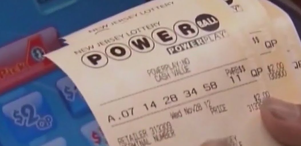 Powerball džekpot iznosi $620 miliona uoči Božića