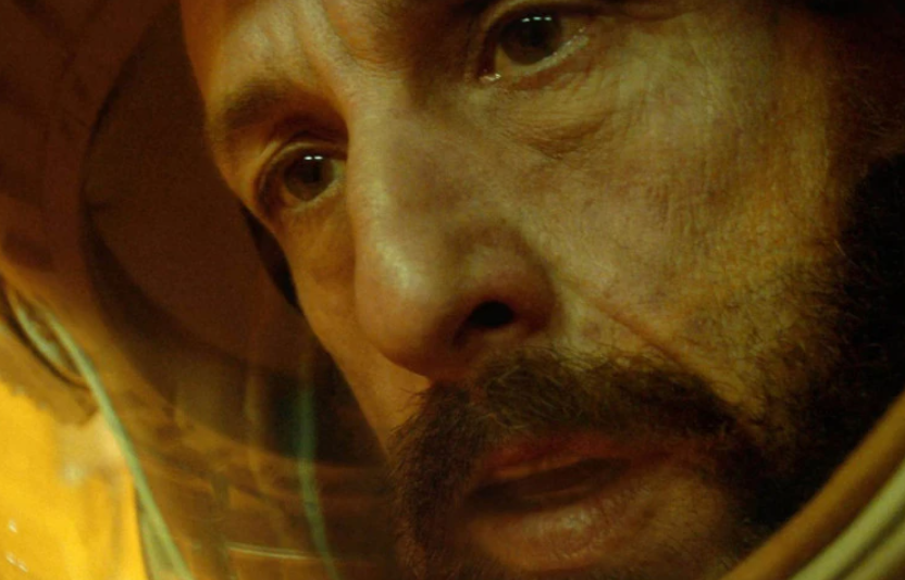 Netflix objavio prvi tizer novog filma "Spaceman": Adam Sendler u glavnoj ulozi (VIDEO)