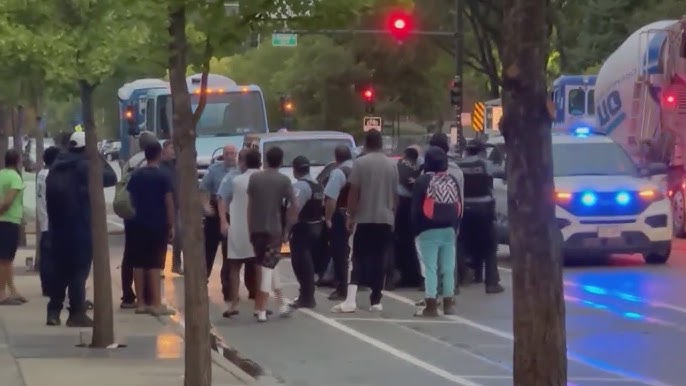 Jedan odsto migranata u Čikagu dobilo radne dozvole (VIDEO)
