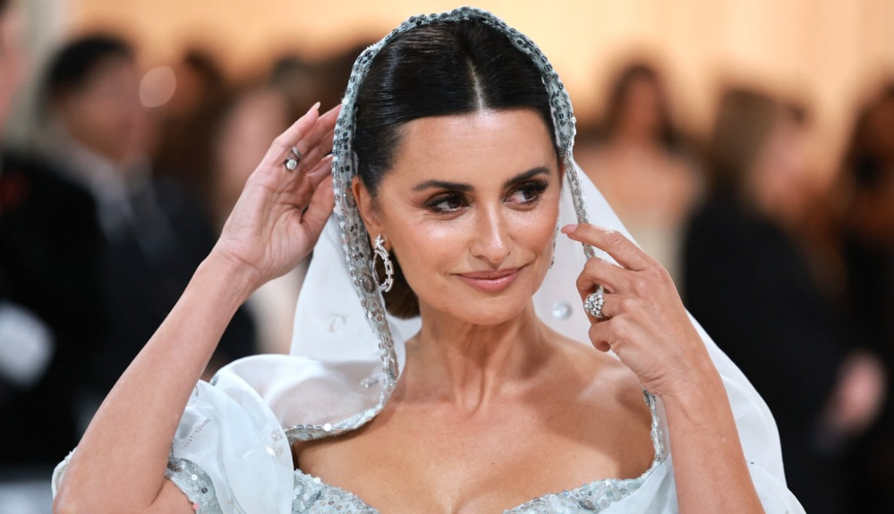 Penelope Cruz priznala da je želela da jednu scenu uklone iz filma „Ferari“ (VIDEO)