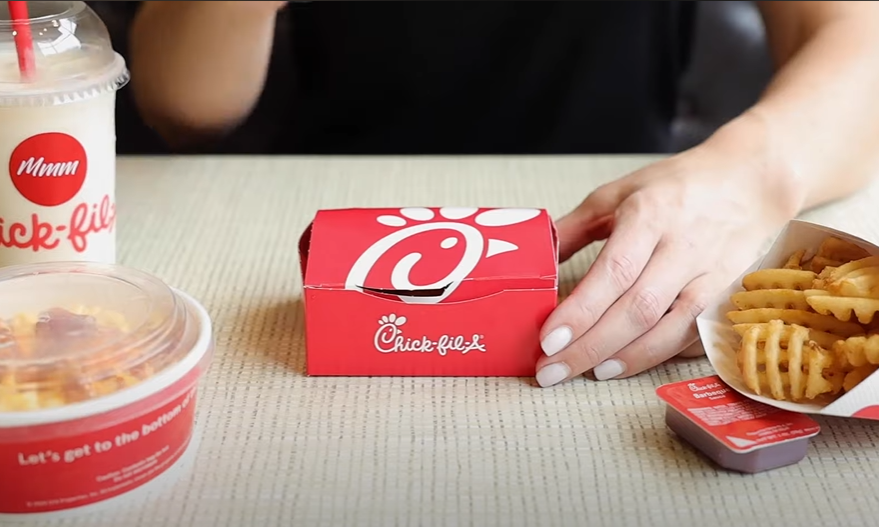 Besplatan doručak u Chick-fil-A restoranima u Čikagu – evo kako ga možete dobiti