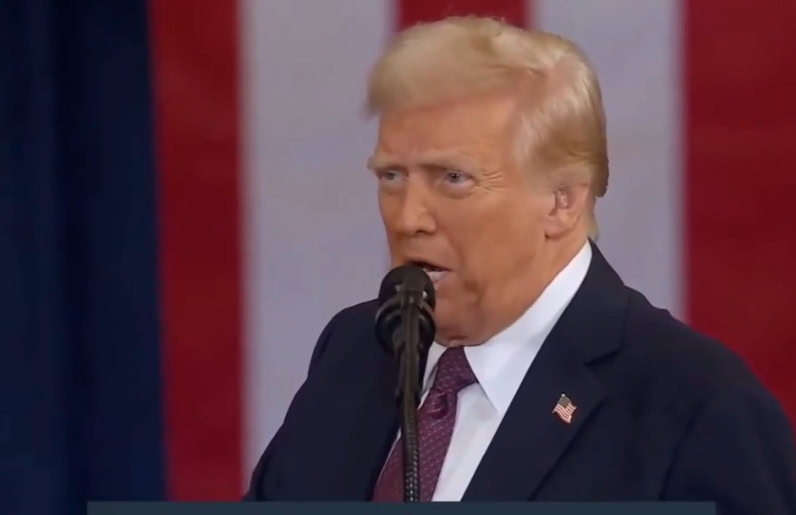 Donald Trump položio zakletvu kao 47. predsednik SAD: Zlatno doba Amerike počinje sada (VIDEO)