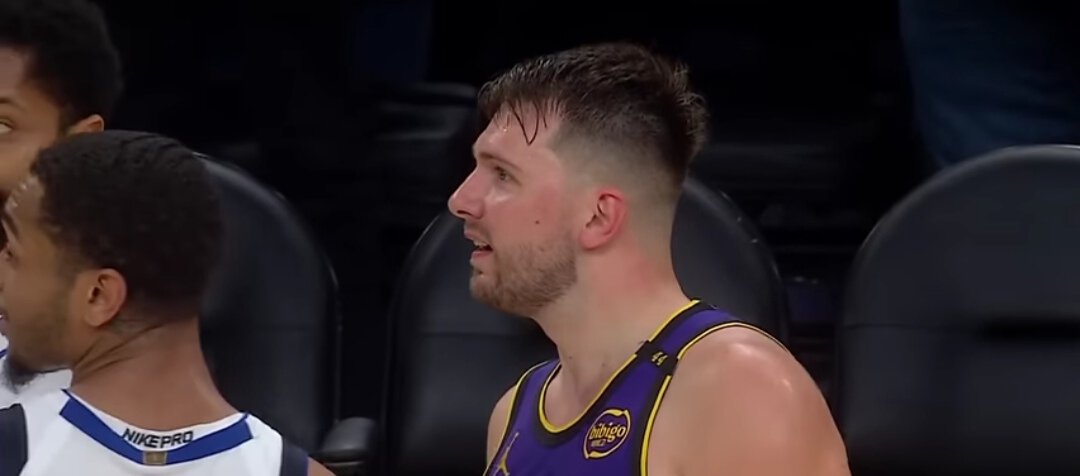 Dončić se tripl-dablom i pobedom revanširao Dalasu za trejd