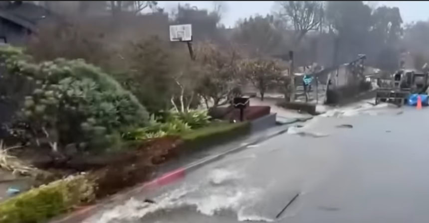 Južna Kalifornija pogođena poplavama i klizištima