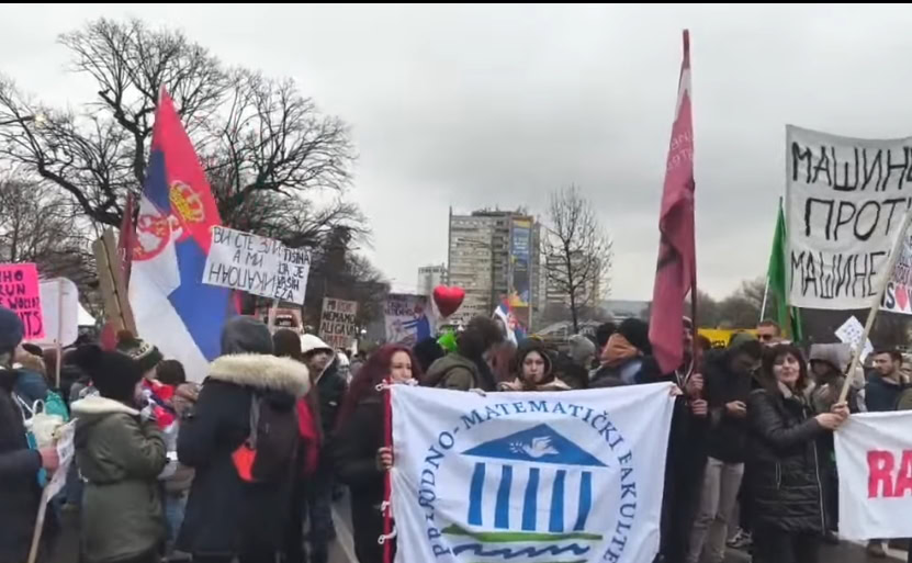 Sretnimo se na Sretenje - petnaestočasovni protest studenata u Kragujevcu