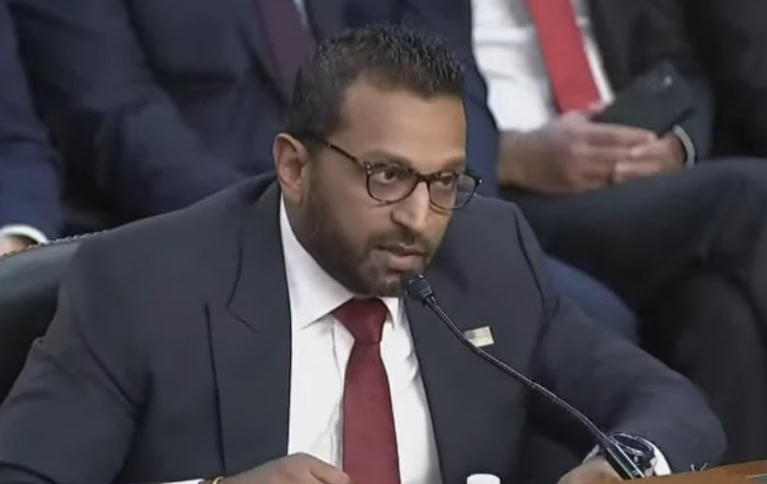 "Stopirajte sve odgovore": Direktor FBI pozvao agente Biroa da odlože odgovaranje na Musk-ov mejl