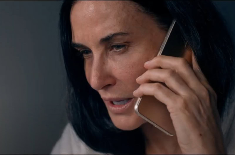 Otkriveni šokantni detalji iz prošlosti Demi Moore