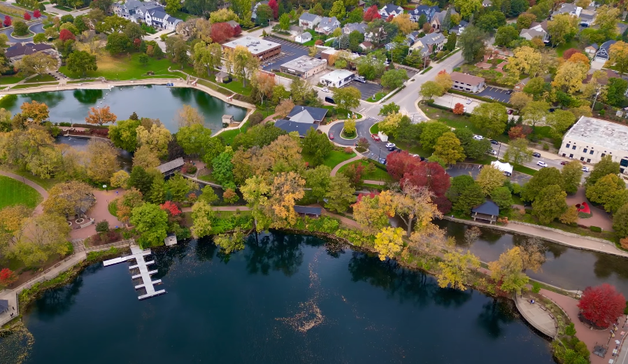 Tri predgrađa Čikaga među najboljim mestima za život u Americi 2025.