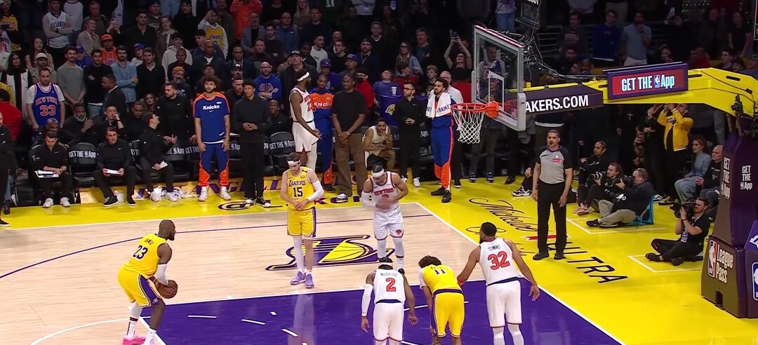 Dončić i Lebron u dabl-dabl raspoloženju protiv Niksa