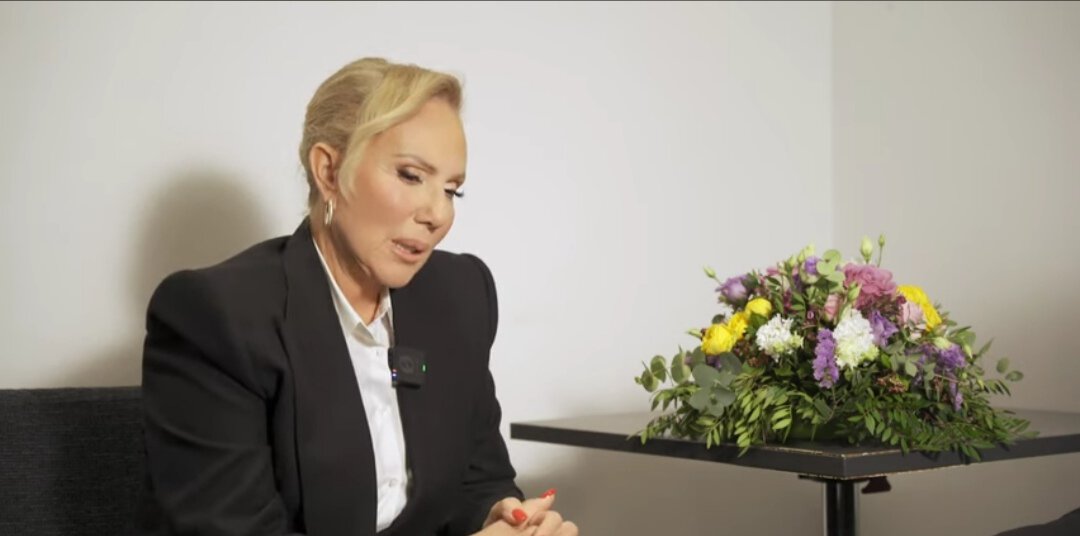 Lomila sam se sa tugom u duši i knedlom u grlu: Brena emotivno o Saši Popoviću, spomenula i „Zvezde Granda“