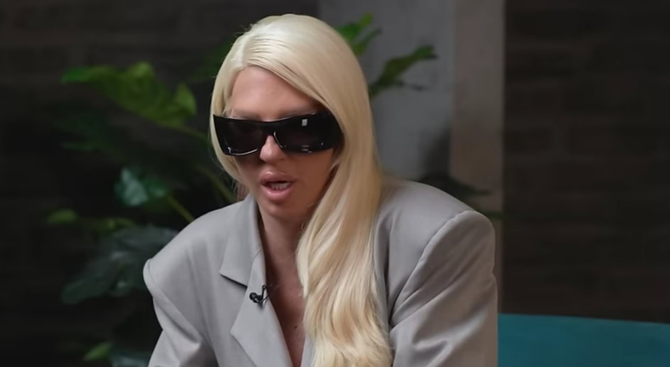 Karleuša pohvalila Vučića, a onda doživela blam veka i obrisala objavu