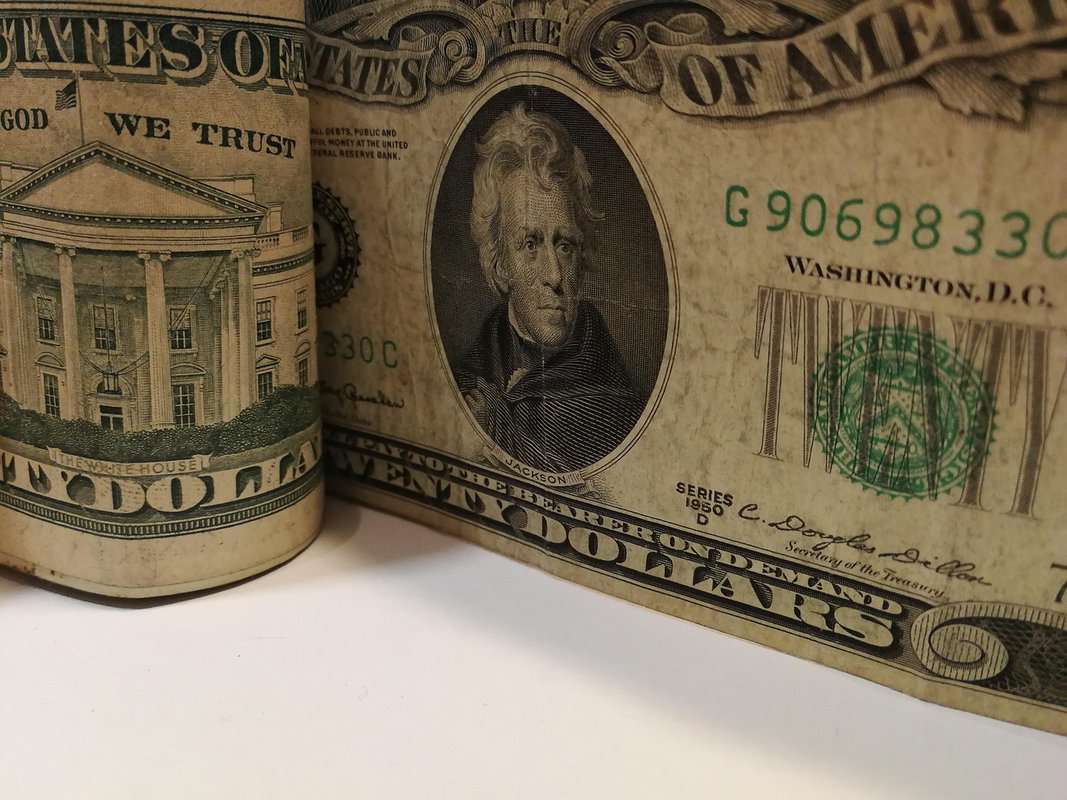 IRS potvrđuje veći povraćaj poreza u 2025: Kako da podnesete prijavu i pratite status