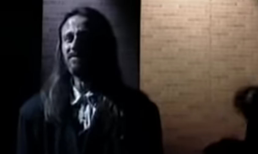 Planirali su venčanje, a onda je usledio preokret: Džoni Štulić je pesmu „Usne vrele višnje“ posvetio velikoj ljubavi