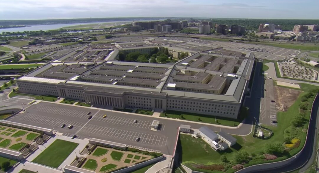 Ministar odbrane koristio neobezbeđeni internet u Pentagonu