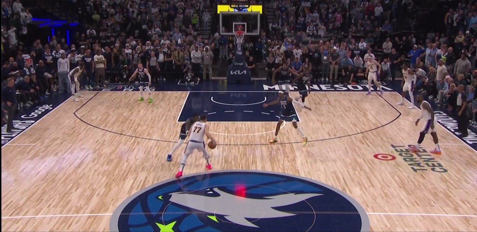 Edvards doveo Lejkerse do ruba eliminacije