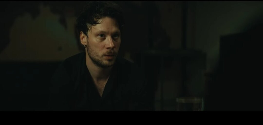 Serija "Kafana na Balkanu": Priča o Peđi Kovaču, muzičaru koji traži put do zvezda