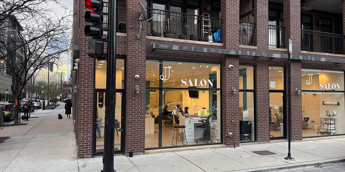 J Salon - Mesto u Čikagu gde preciznost ruskog manikira postaje umetnost
