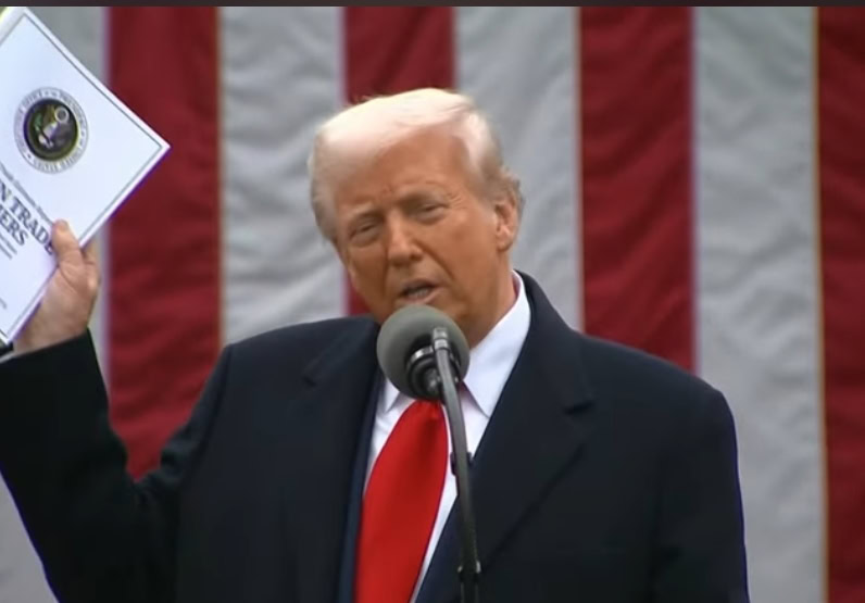 Trump: Odložio sam carine jer su ljudi postali uplašeni, više od 75 zemalja hoće da pregovara