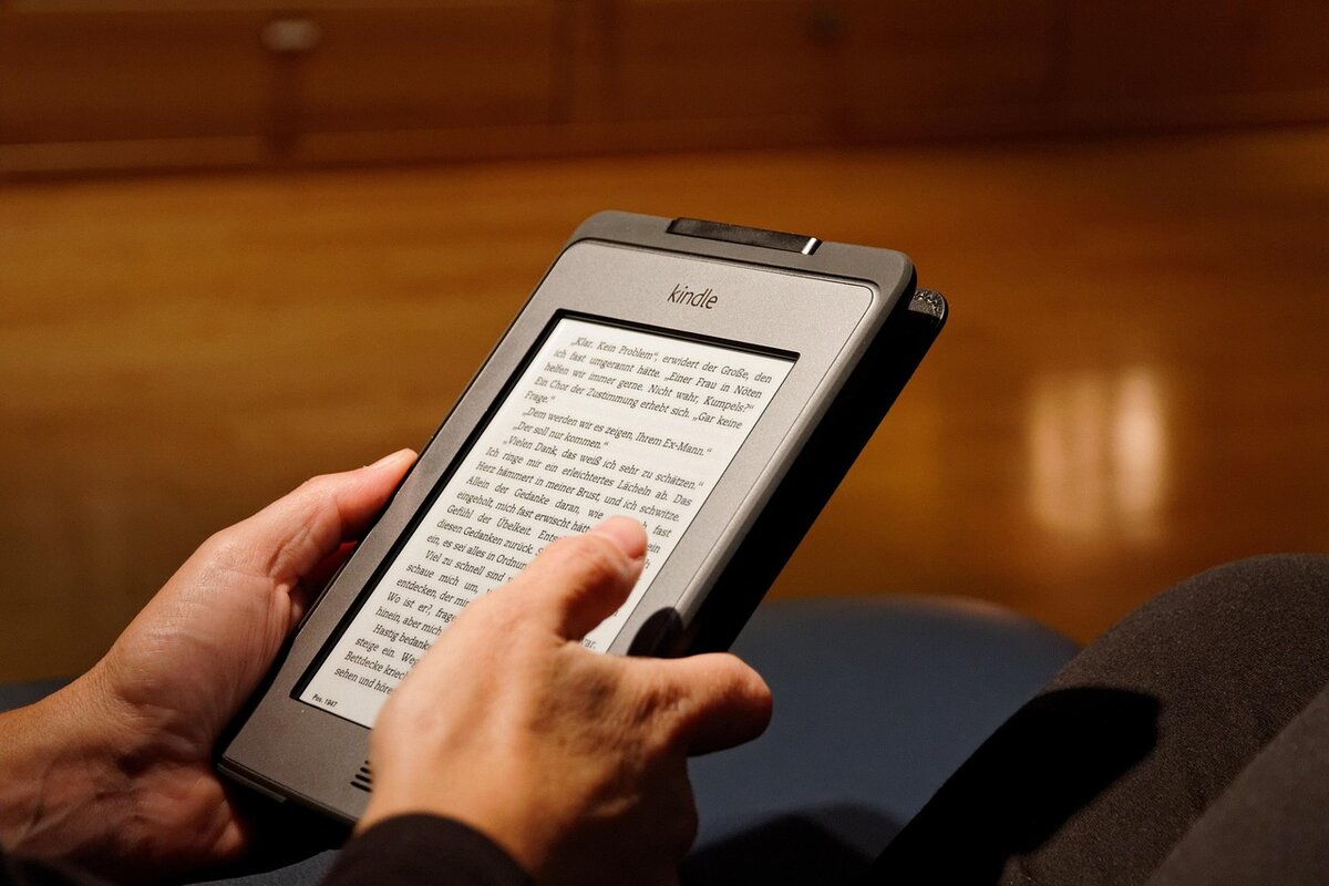 Amazon uvodi AI funkciju „Recaps” za Kindle – brzi podsetnici za knjige koje ste davno čitali