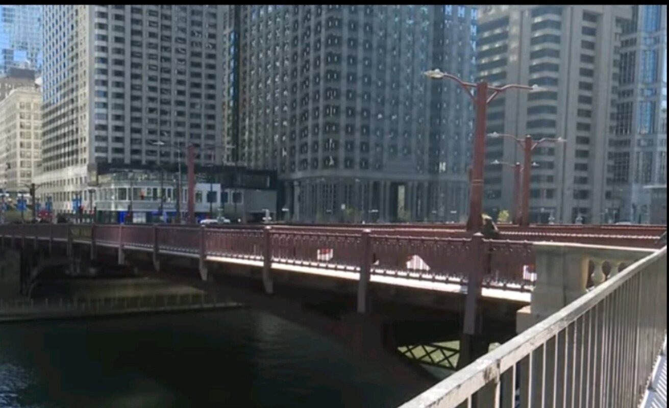 Zatvara se State Street most u centru Čikaga do novembra 2025.