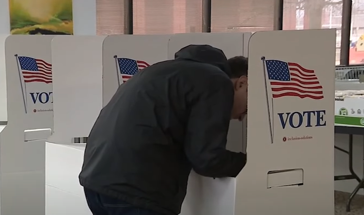 Izbori u predgrađima Čikaga: Ključne trke za gradonačelnike i druge funkcije