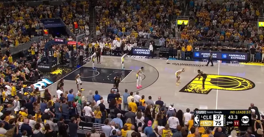 Indijana blizu finala Istoka: Pejsersi za poluvreme gurnuli Klivlend na ivicu provalije