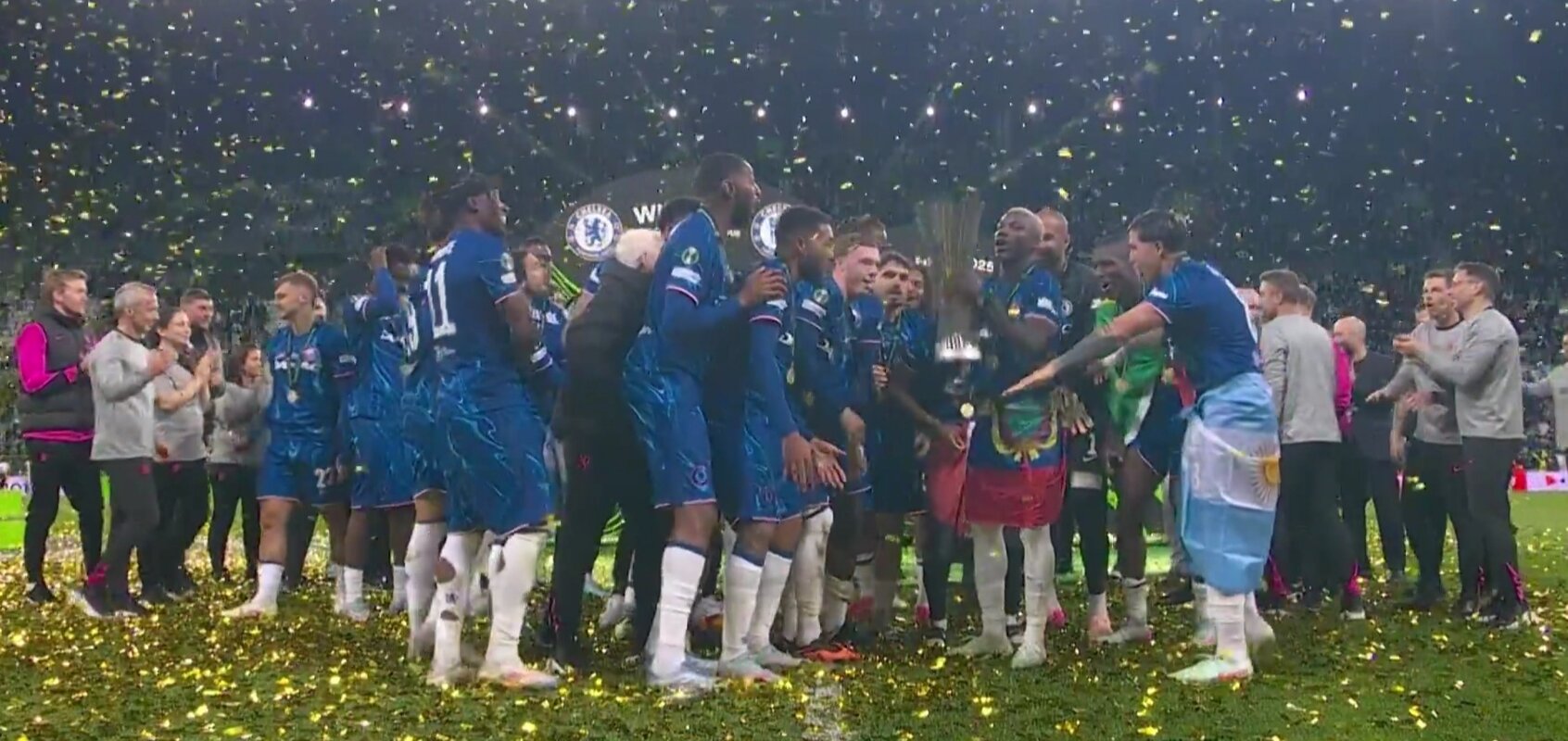 Čelsi prvak Lige konferencije i osvajač svih Uefinih takmičenja