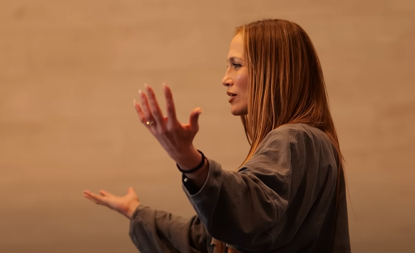 Tužba protiv Jennifer Lopez: Zbog objave svojih fotografija može ostati bez $300.000