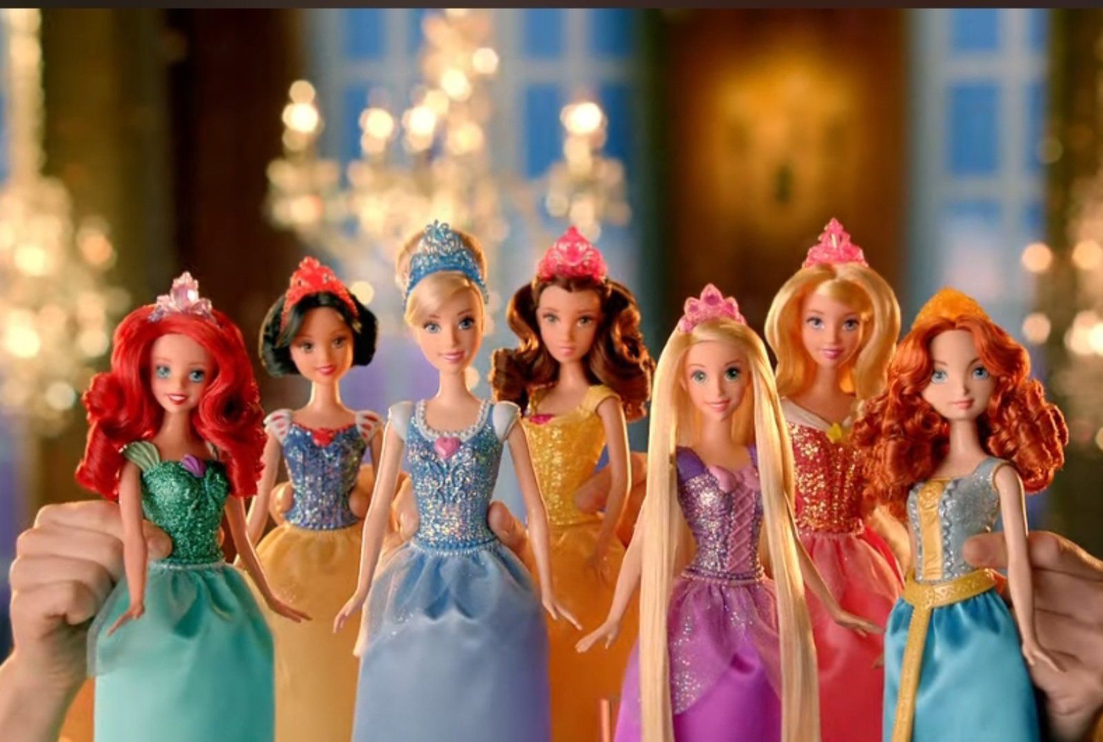 Trump preti carinama na kompanije Apple i Mattel