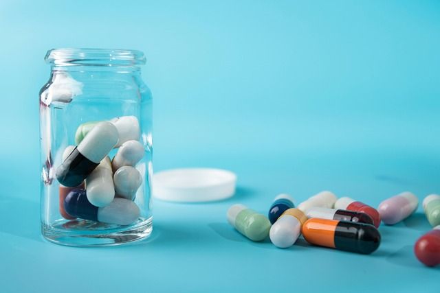 Novi zakon u Illinoisu može oboriti cene lekova i spasiti male apoteke