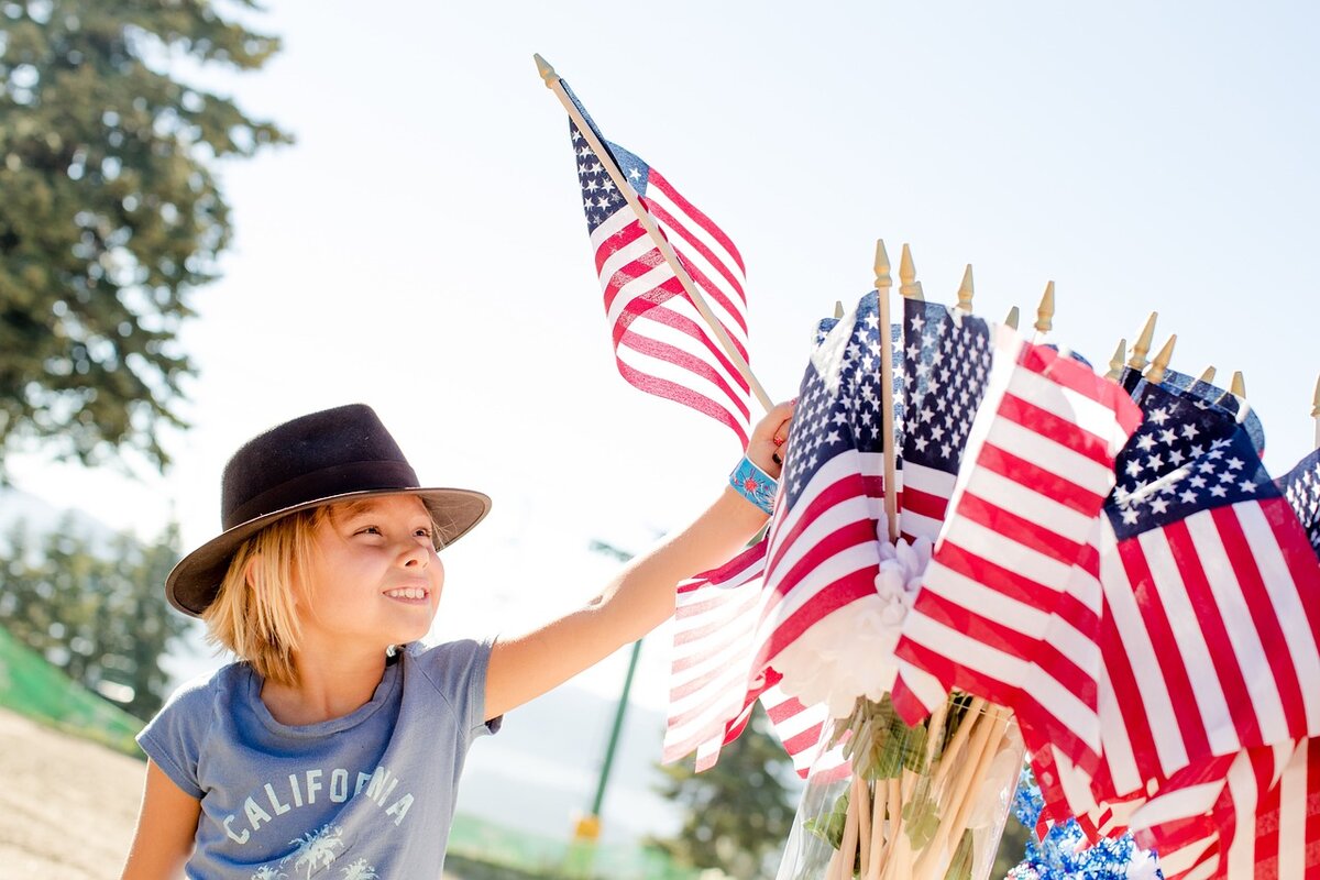 Briše se automatsko državljanstvo: Da bi dete bilo Amerikanac – otac mora imati Green Card!