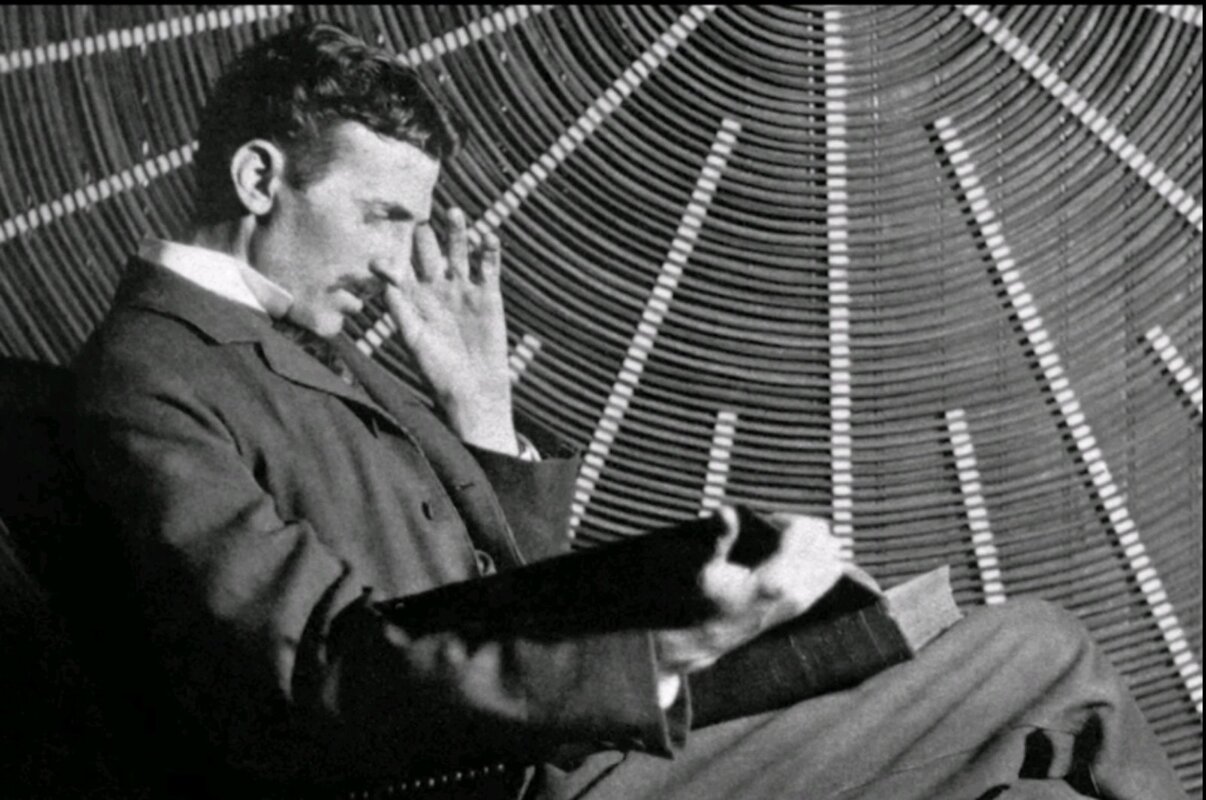 Nikola Tesla pre 100 godina predvideo naš život danas – i sve se obistinilo!