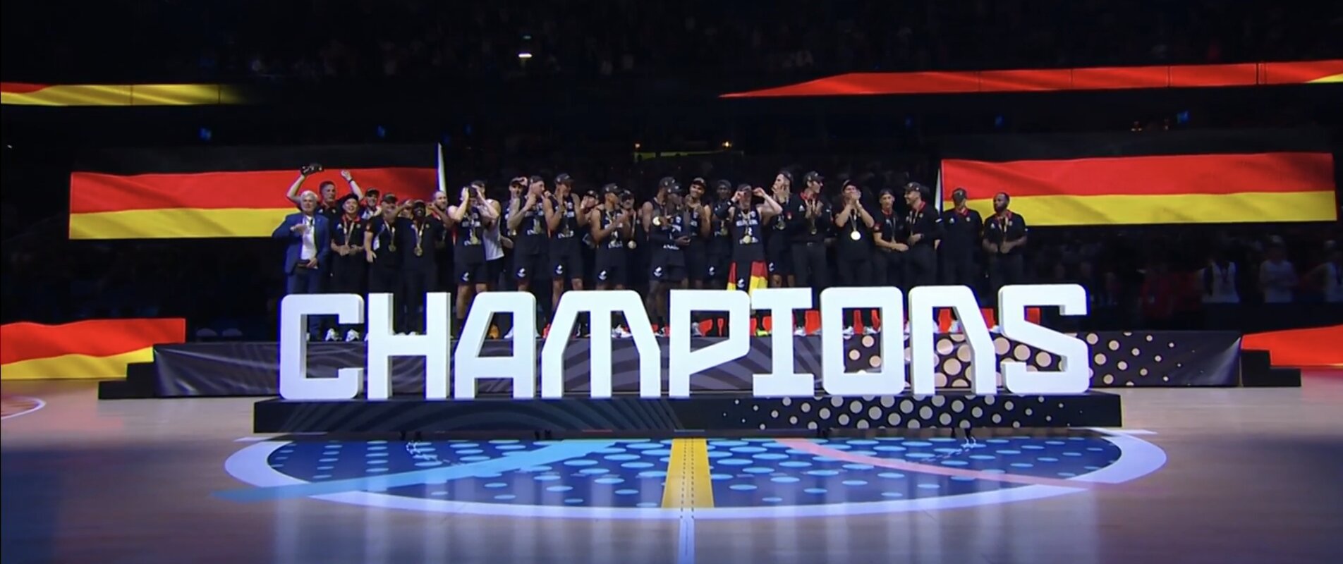 Nemačka objedinila svetsku i evropsku titulu, Bonga čovek odluke