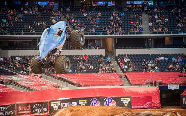 Monster Jam donosi adrenalin i najveće kamione u Allstate Arenu