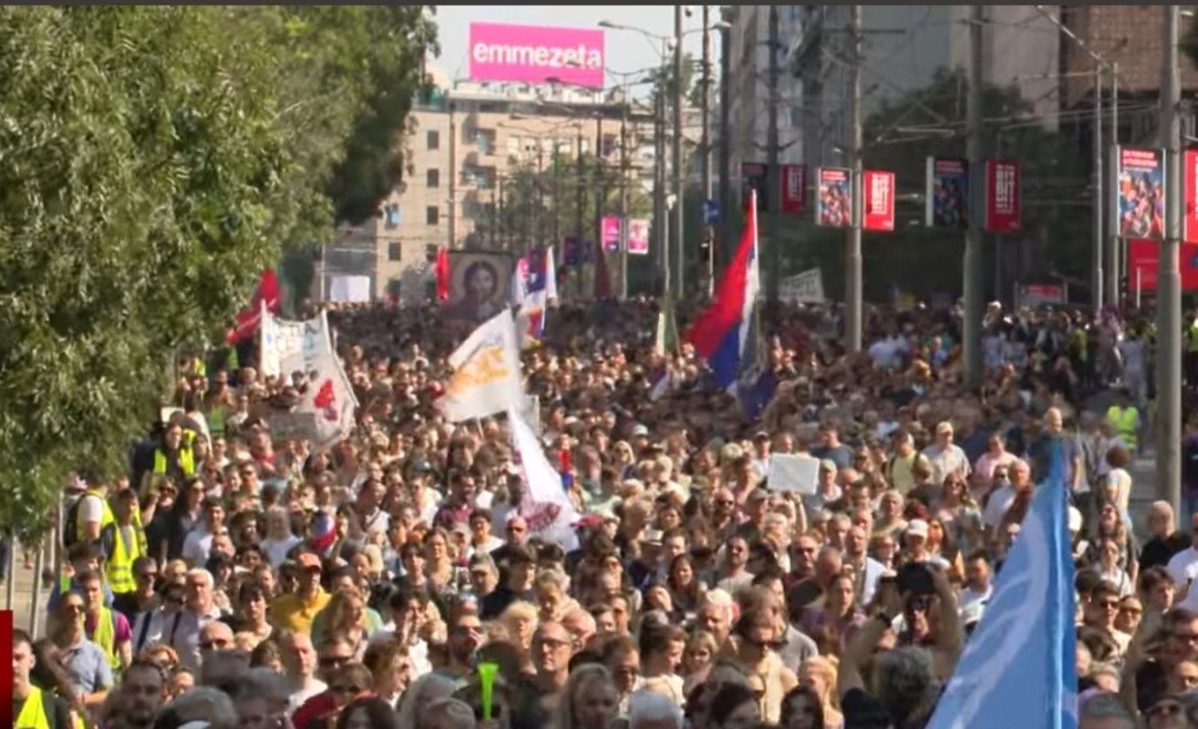 U Beogradu održana protestna šetnja studenata u blokadi "Indeks jači od pendreka"