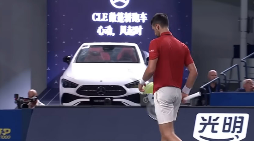 Đoković jači i od Munara i od povrede za plasman u četvrtfinale Mastersa u Šangaju